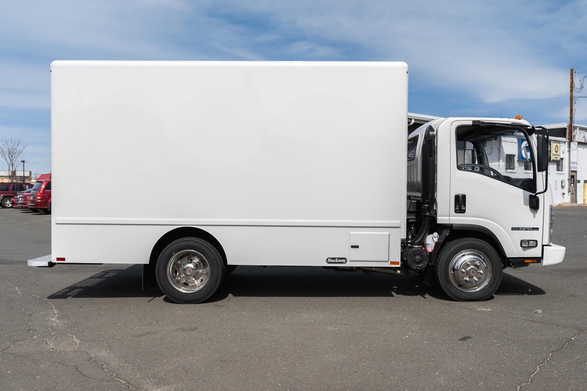 2024 ISUZU NPRGASHD - image 4 of 6