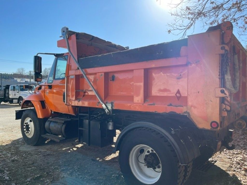 2005 INTERNATIONAL WORKSTAR 7400 - Allegiance Trucks