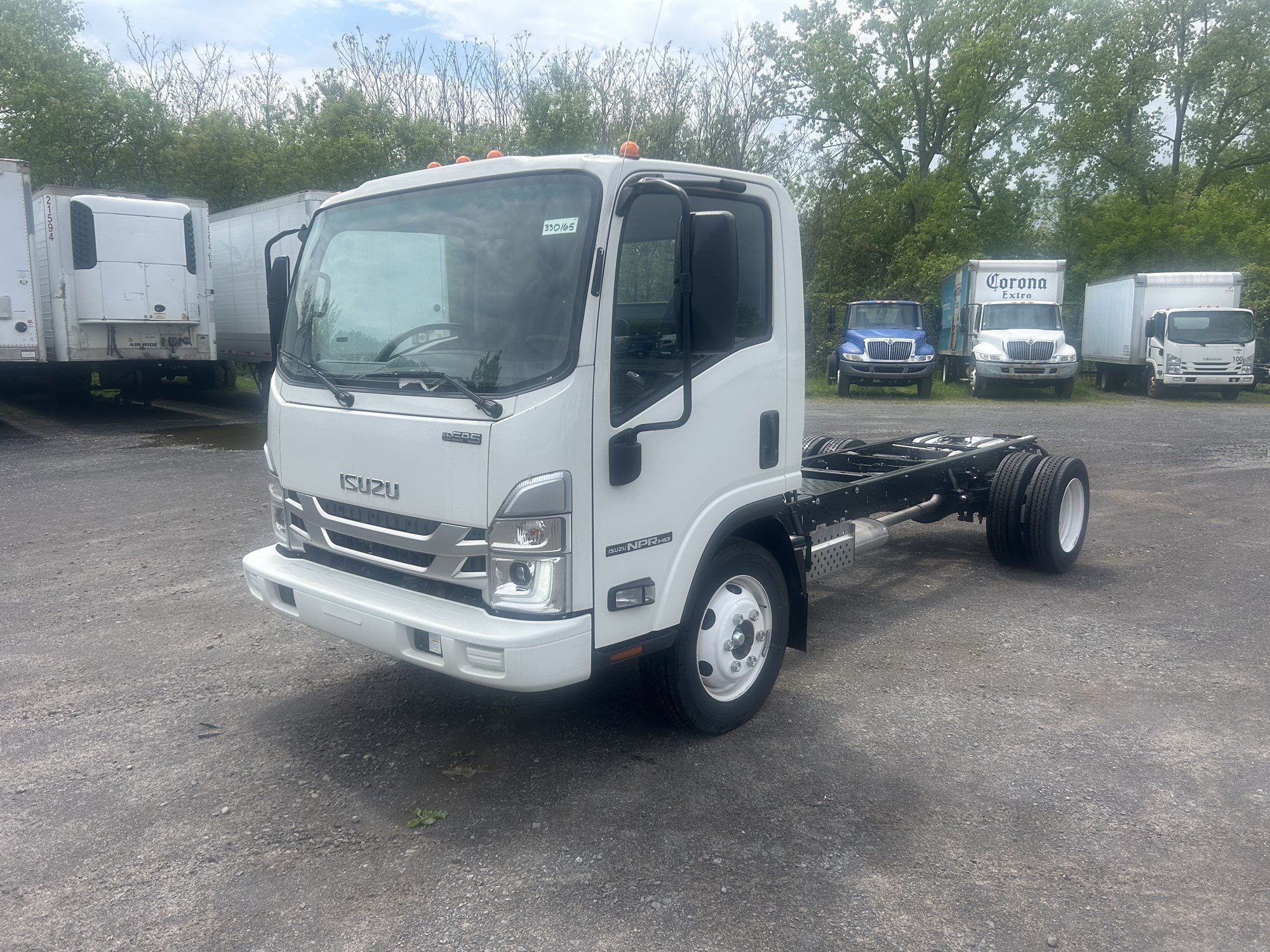 2024 ISUZU NPRGASHD - image 1 of 5