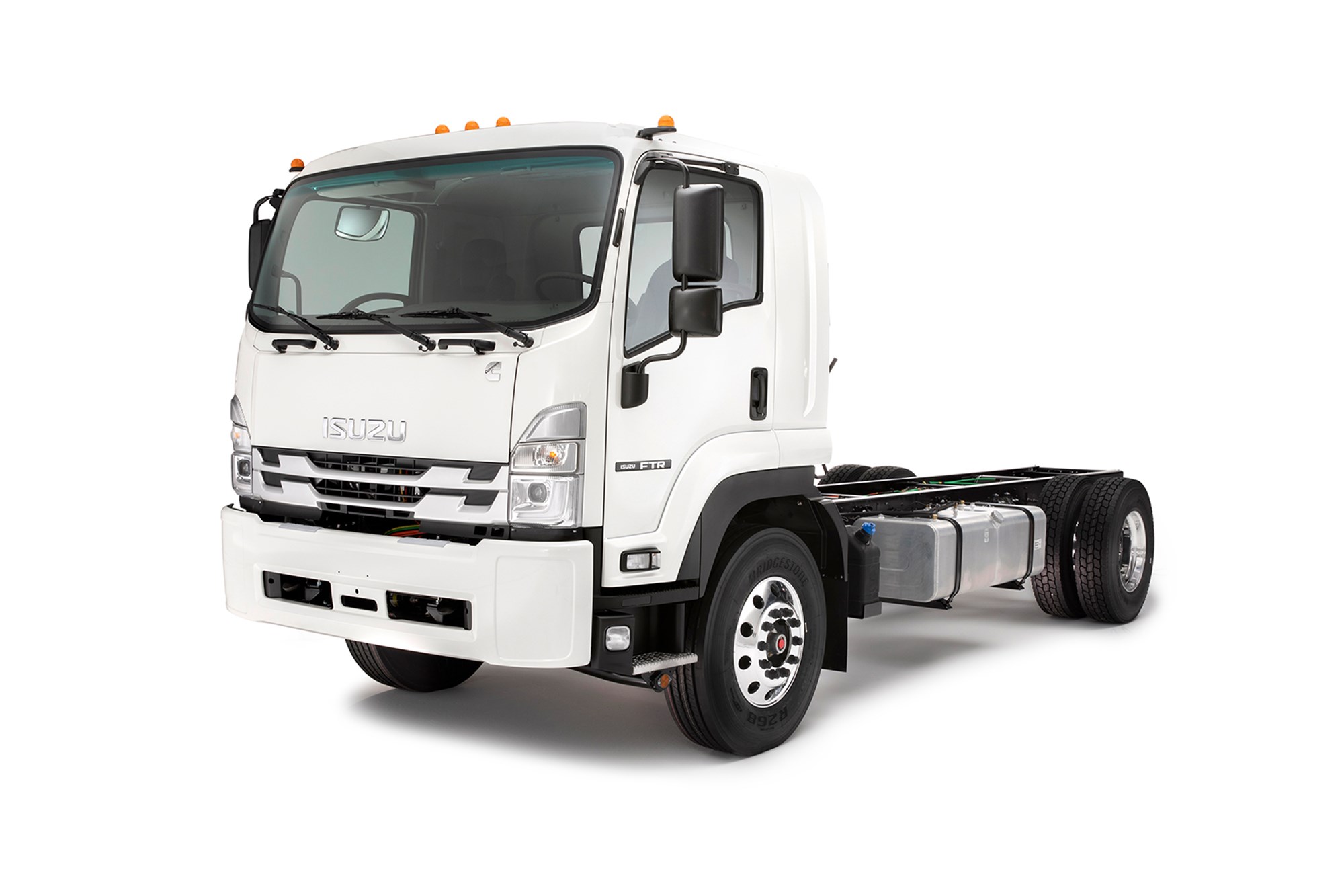 2025 ISUZU FTR - image 1 of 6