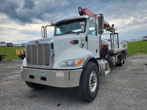 2022 PETERBILT 348 1719603832602