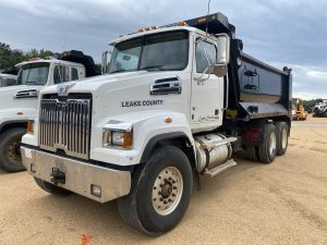 2017 WESTERN STAR 4700SF 1718813379362