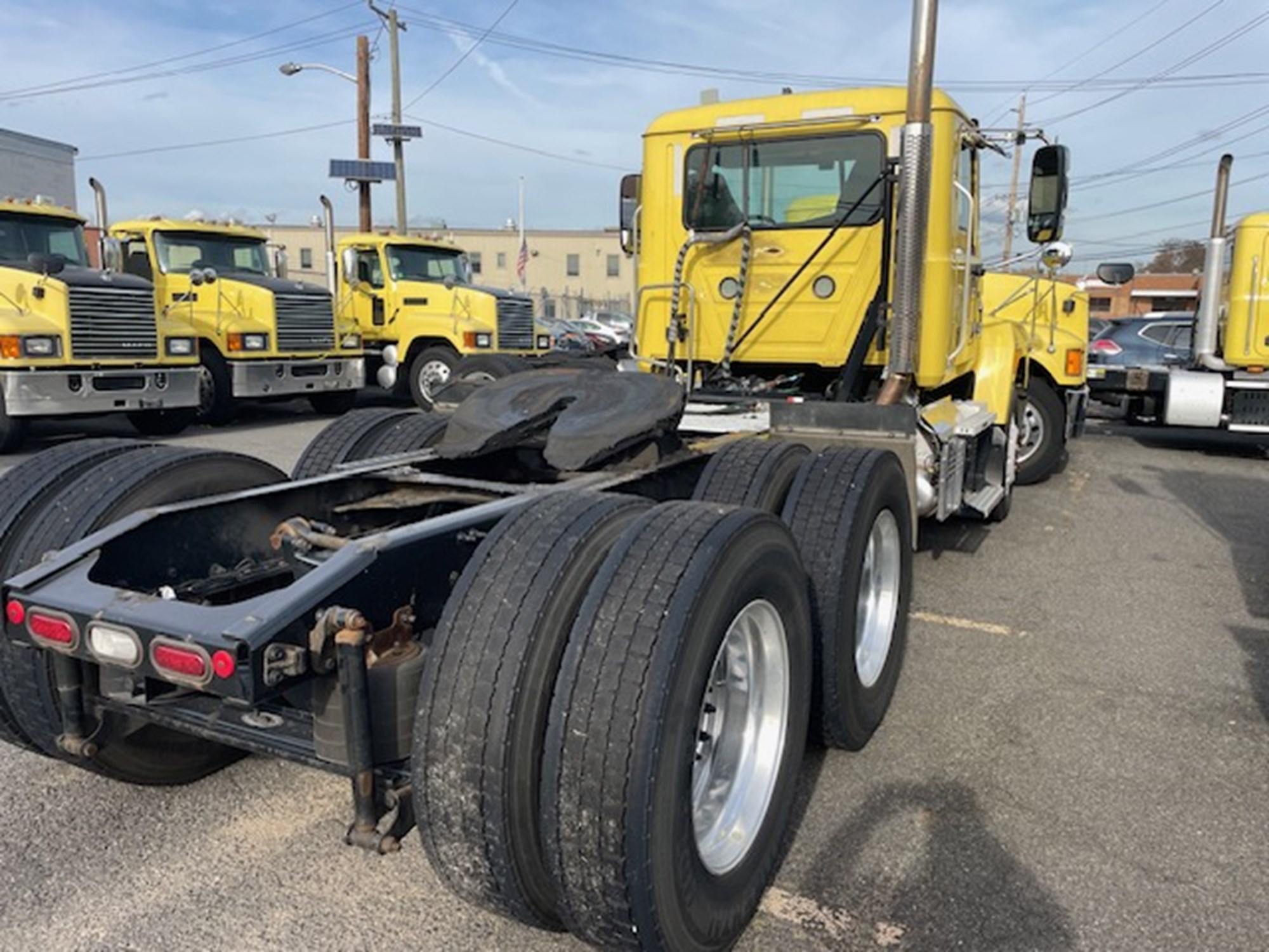 2019 MACK PINNACLE - image 6 of 6