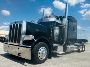 2022 PETERBILT 389 1720647768337