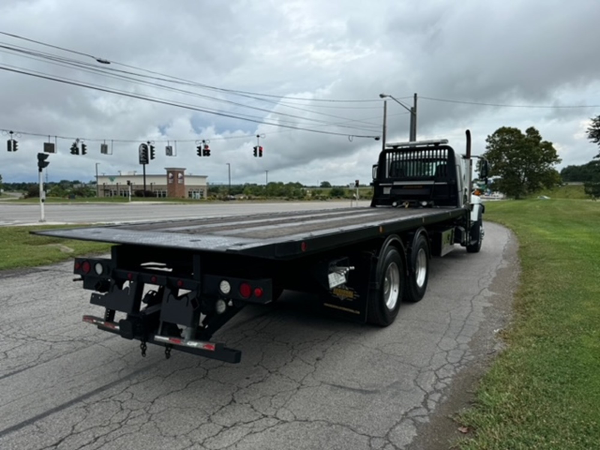 2019 INTERNATIONAL 7500 - image 4 of 6