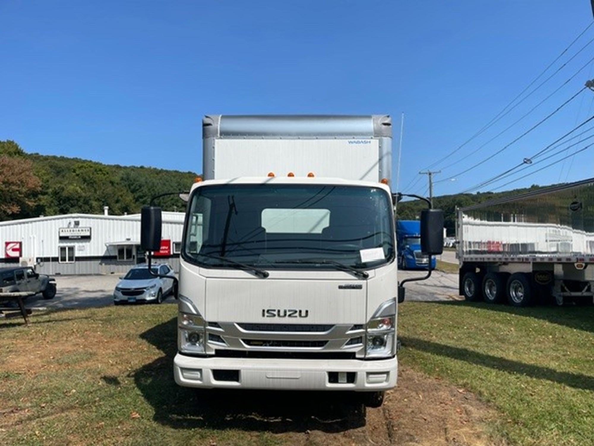 2024 ISUZU NPRGASHD - image 3 of 6