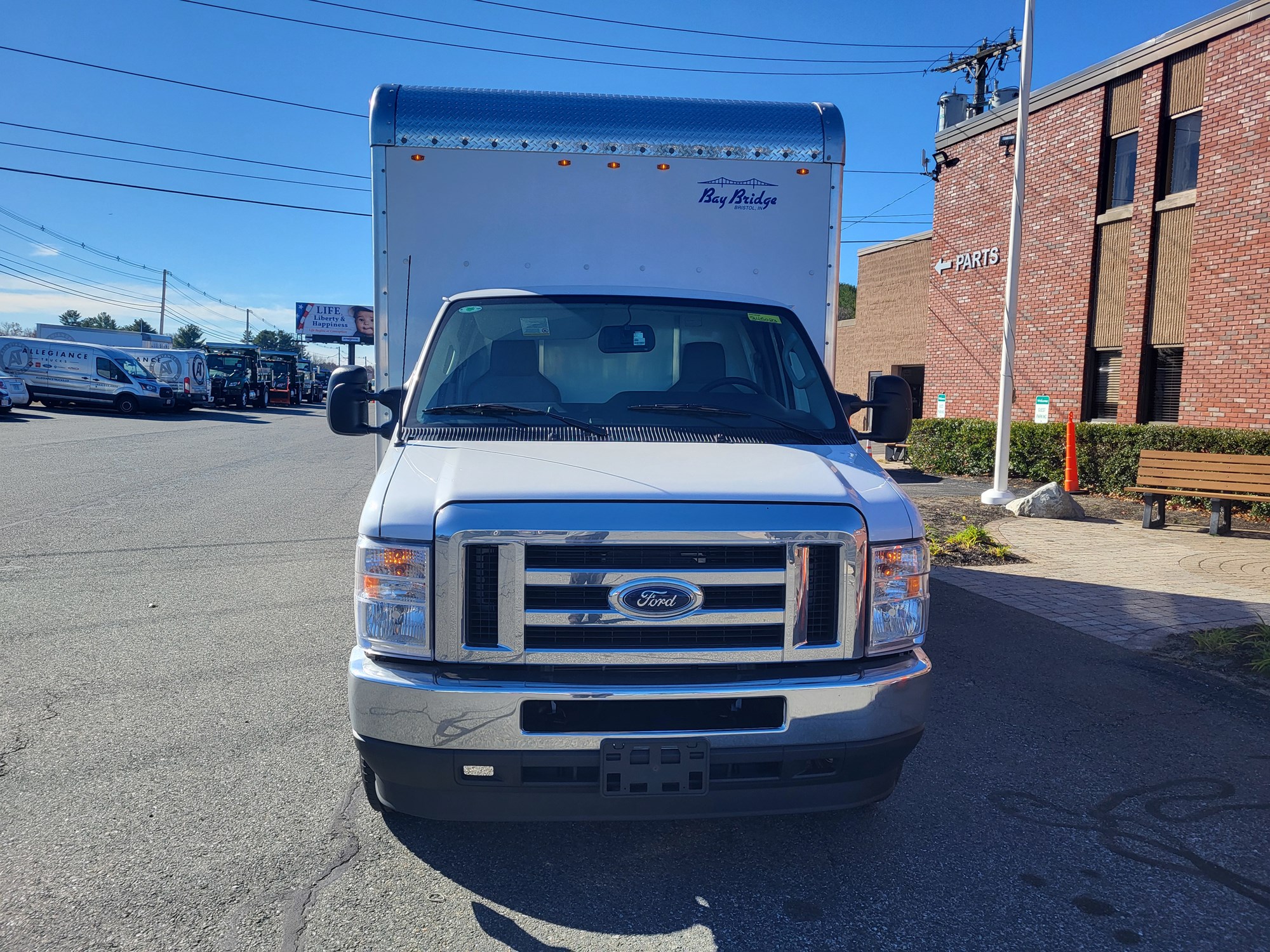 2025 FORD E450 - image 2 of 6