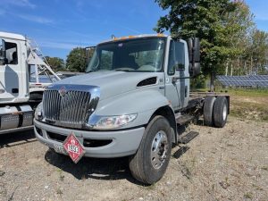 2011 INTERNATIONAL DURASTAR 4300 1733263331117