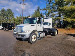 2015 INTERNATIONAL DURASTAR 4300 1733420987732