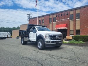 2024 FORD F550 1735062135854