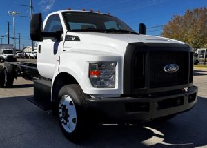 2025 FORD F650 1735063282642